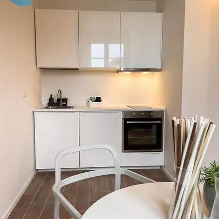 Gozzi 4 Tirabora Short Rent Apartamento Trieste